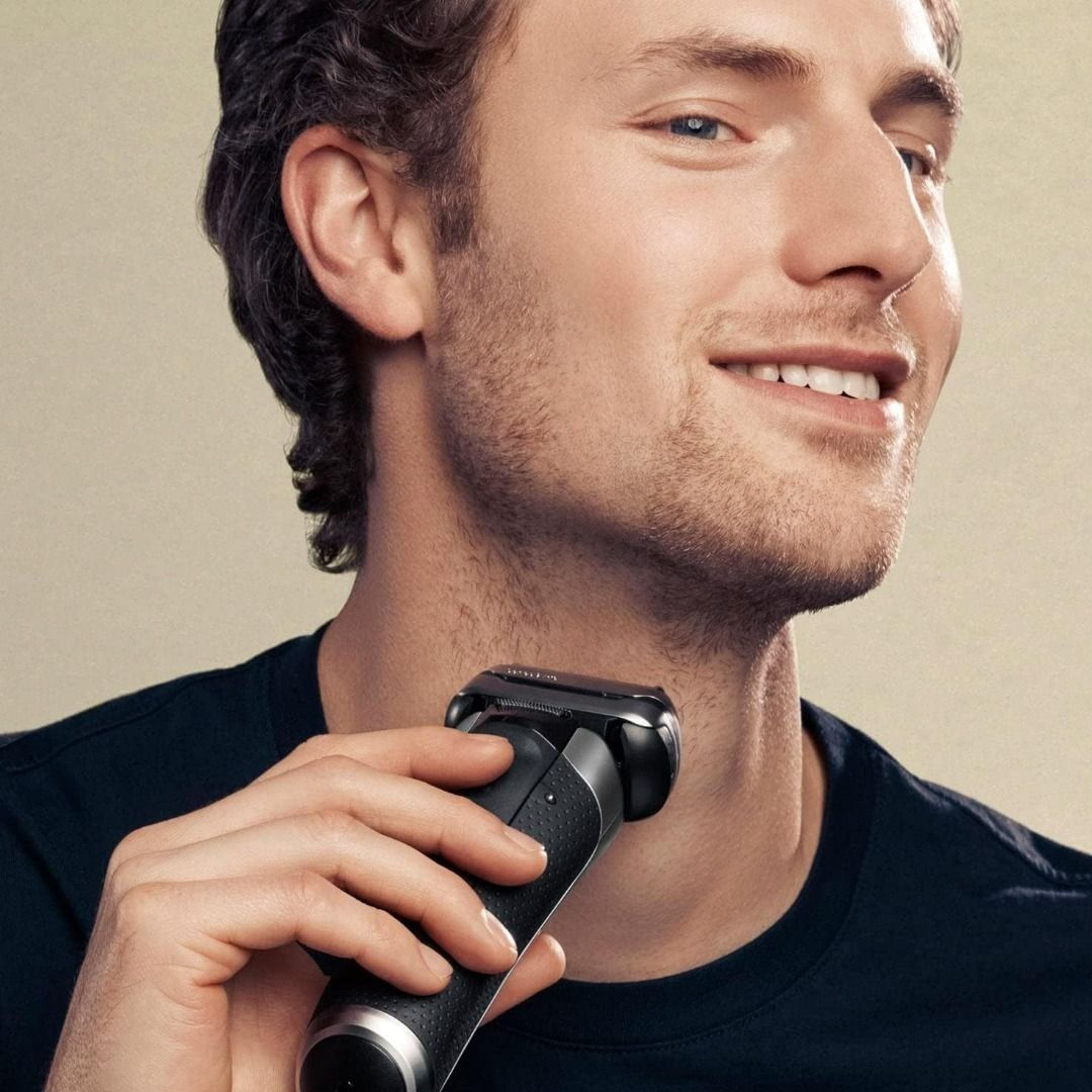 Braun Series 9 Pro 9415s Wet & Dry Shaver